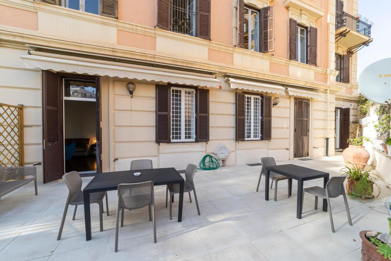 Appartement Domus Aurea And *